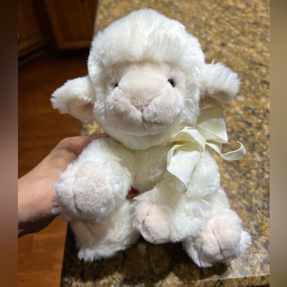 Woolo Russ vintage Adorable Plush Lamb Toy